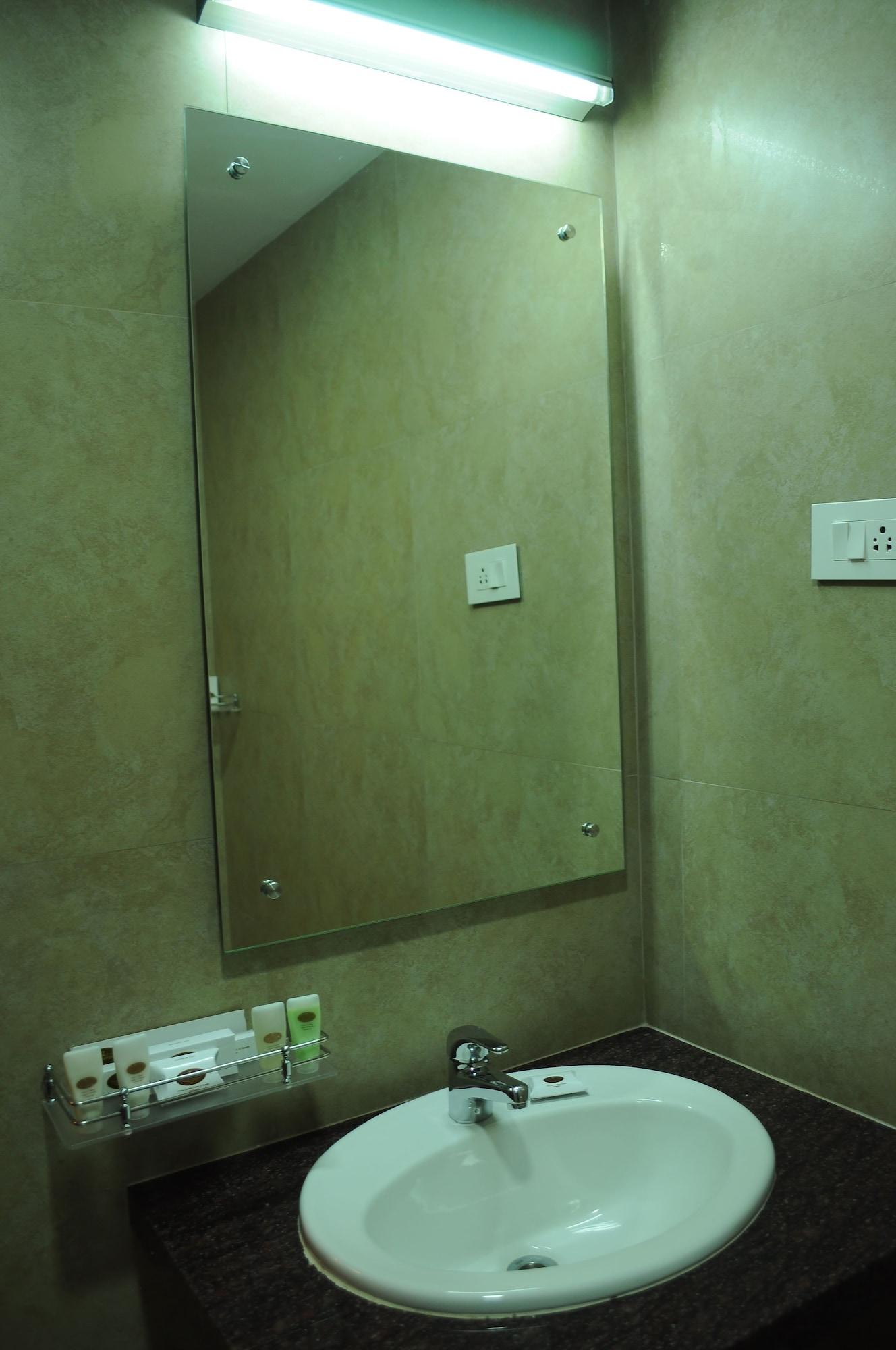 Hotel Prince Gardens Coimbatore Eksteriør billede