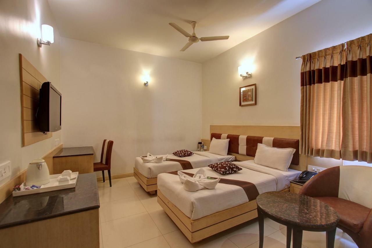 Hotel Prince Gardens Coimbatore Eksteriør billede