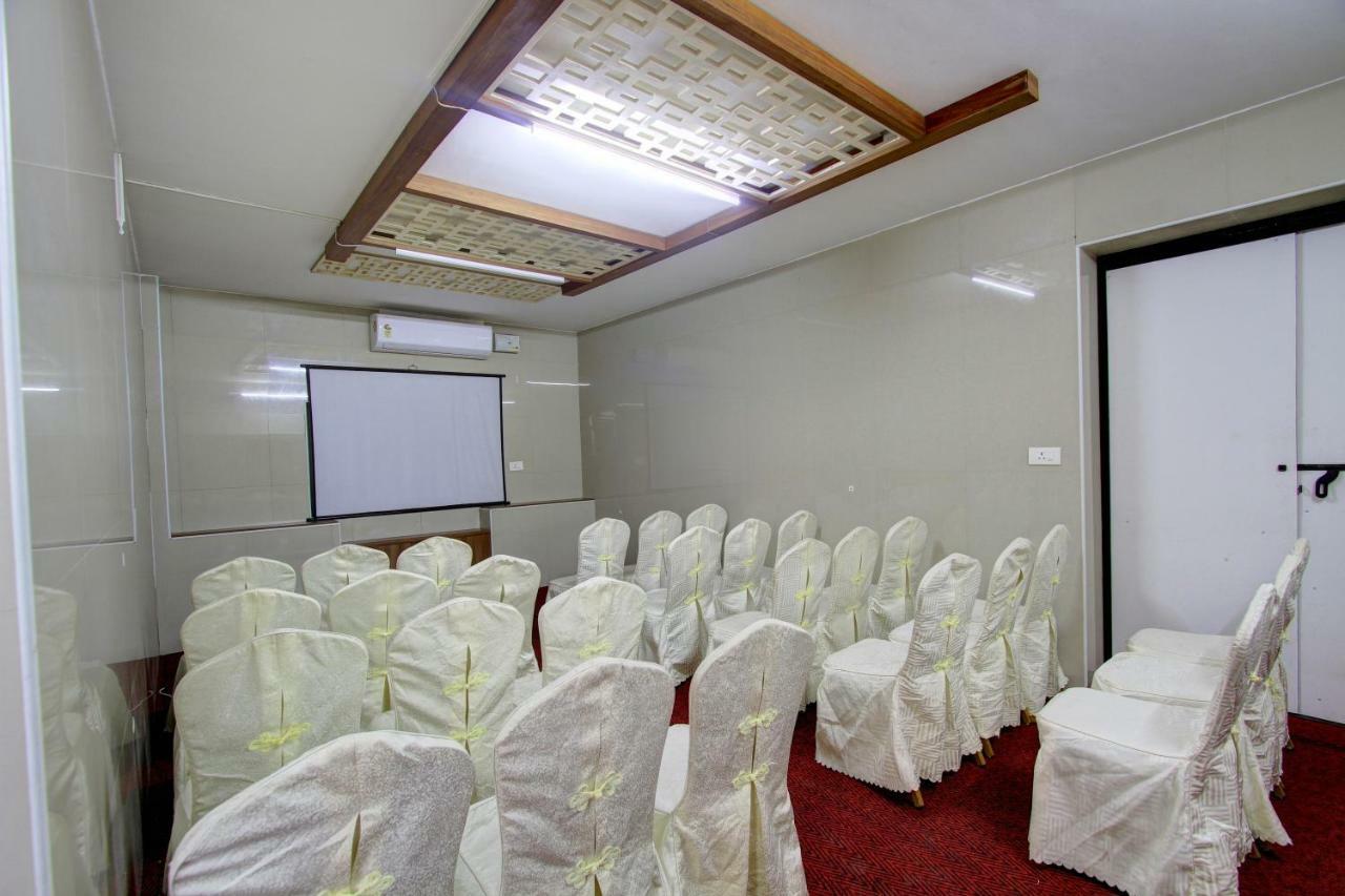 Hotel Prince Gardens Coimbatore Eksteriør billede